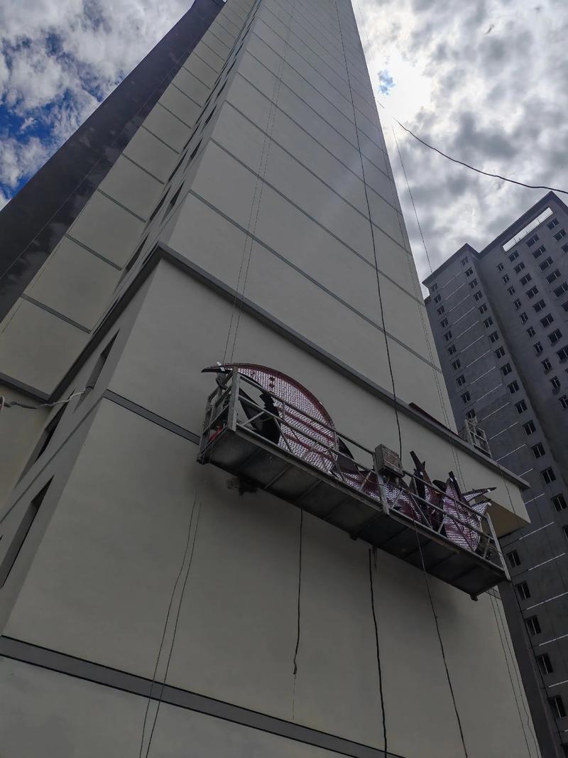 高层广告施工